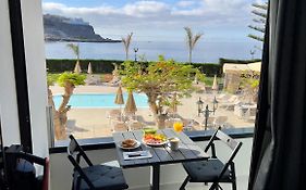 Seafront Playa Del Cura Apartment